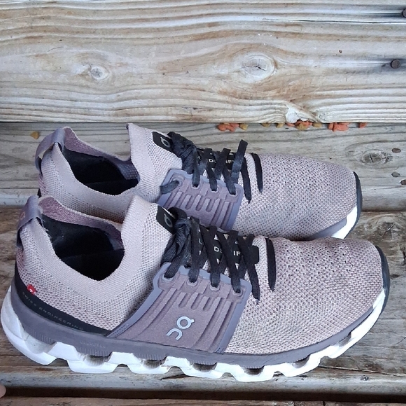 On Running Cloudswift Taupe and Black Athletic Shoes - Picture 5 of 12